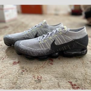 New Knit Grey Nike VaporMax Size 12